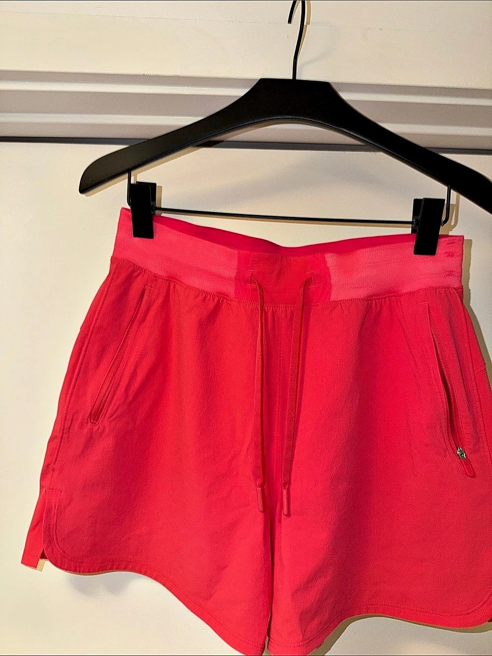 lululemon Hotty Hot Low-Rise Lined Short 2.5" Pink
